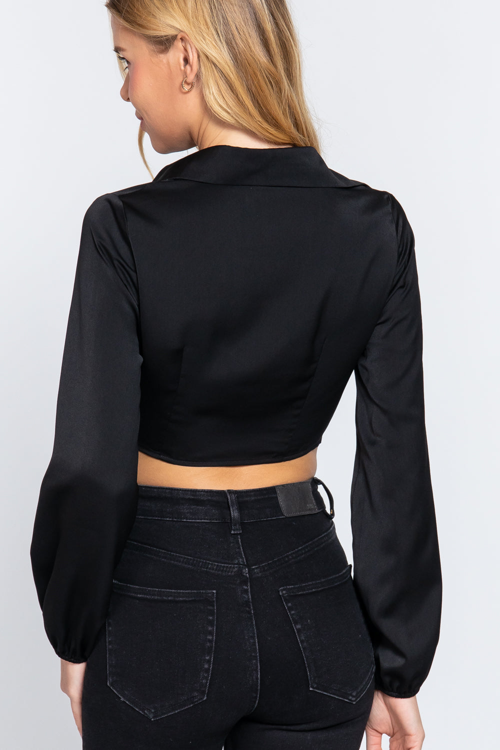 Front Twisted Crop