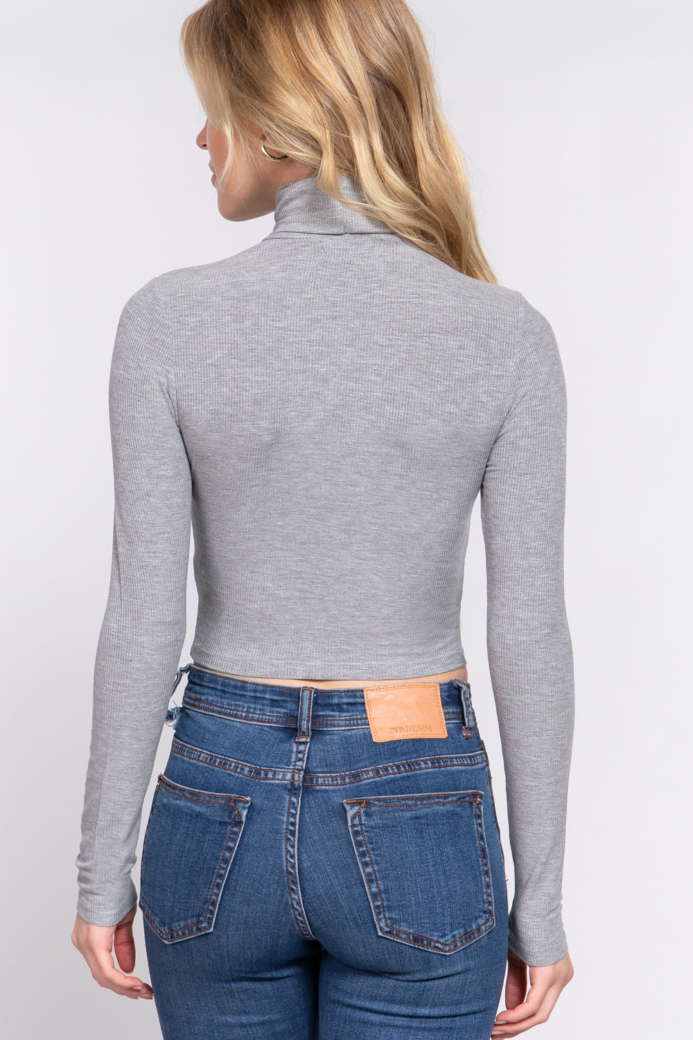 Ribbed Turtle Neck Crop